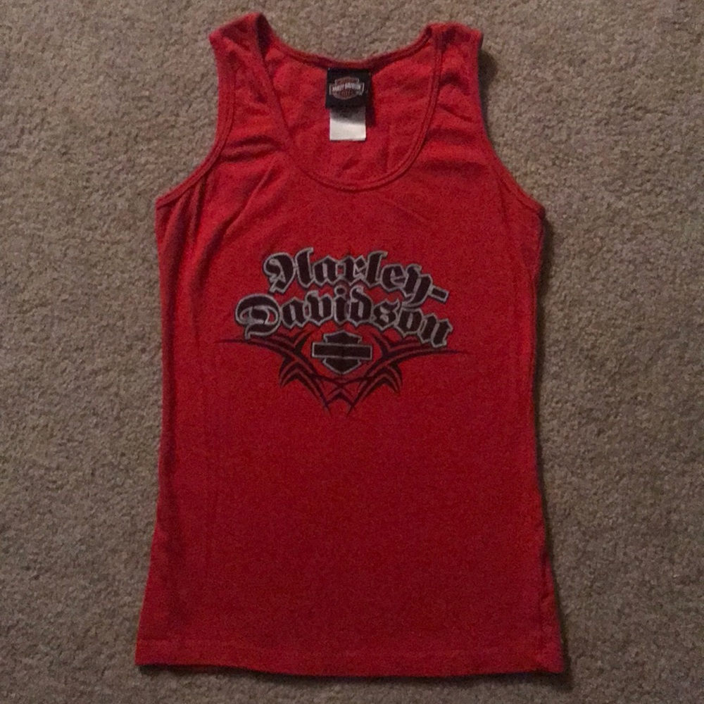 Women’s Harley-Davidson red tank top. Size Large.